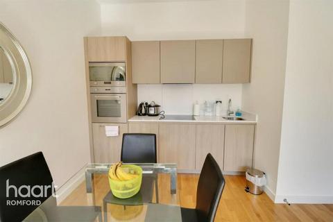 1 bedroom apartment to rent, Eastern Road, Romford