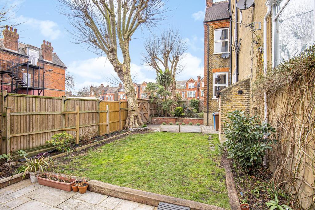 Herne Hill, Herne Hill 2 bed flat £700,000
