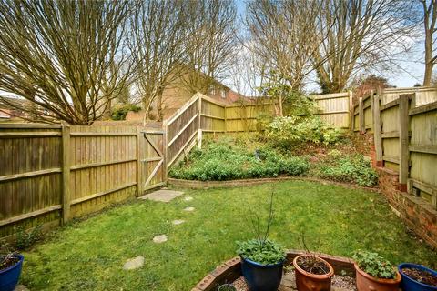 55 Falcon View, Winchester, SO22 4EP