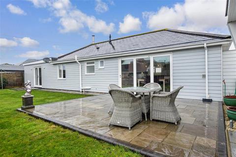 24 Seafield Road, Rustington, Littlehampton, BN16 2SE