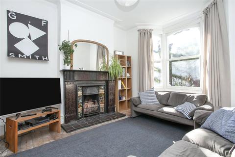 14 Roding Road, London, E5 0DW