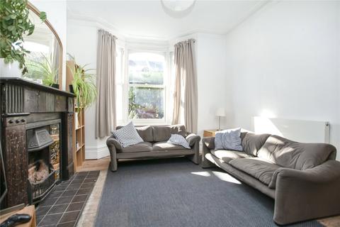 14 Roding Road, London, E5 0DW