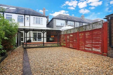 23 Campbell Road, London, W7 3EA