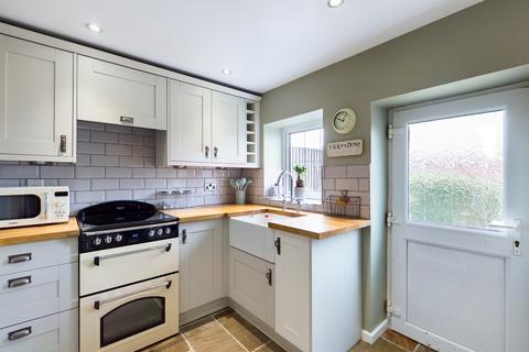 104 Washerwall Lane, Werrington, Stoke-on-trent, ST9 0LR