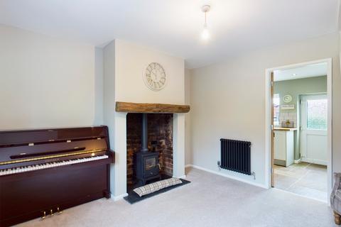 104 Washerwall Lane, Werrington, Stoke-on-trent, ST9 0LR