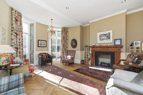 4 Addison Bridge Place, London, W14 8XP