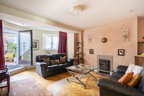 4 Addison Bridge Place, London, W14 8XP