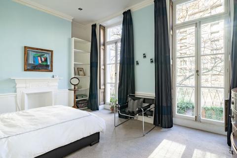 4 Addison Bridge Place, London, W14 8XP