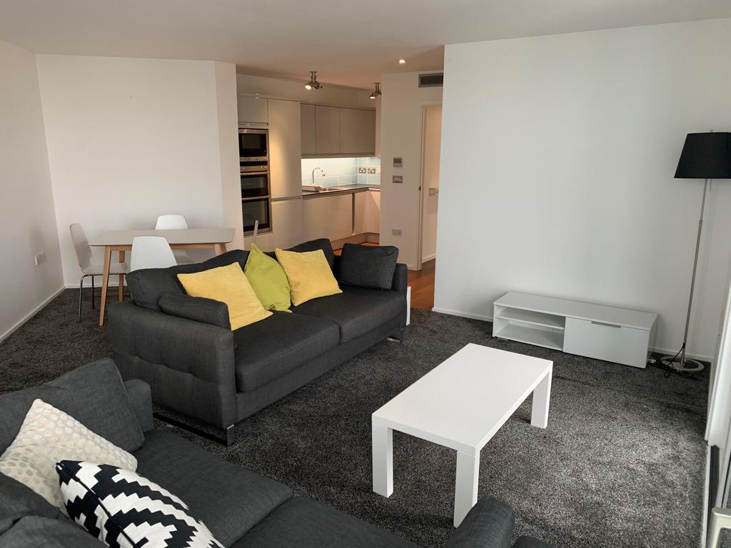 Apartment in Birmingham, Chinese Quarter, Digbeth - View 2