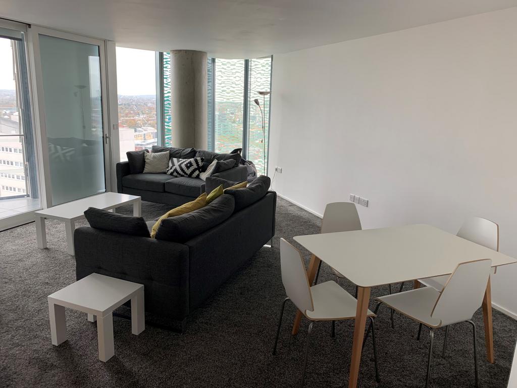 Apartment in Birmingham, Chinese Quarter, Digbeth - View 5
