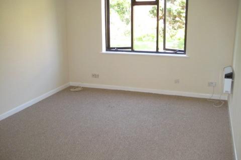 undefined, Kiddles, Yeovil BA21