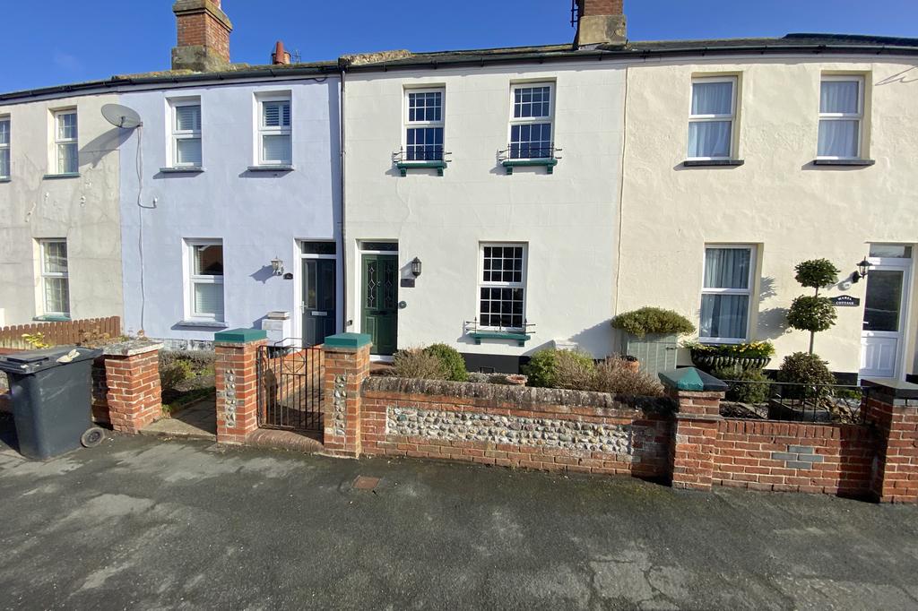 Brook Street, Polegate, East Sussex, BN26 2 bed terraced house £250,000