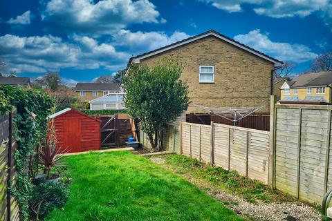 41 Barons Mead, Southampton, SO16 9TB