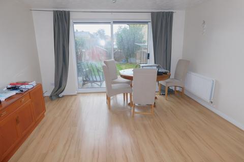41 Barons Mead, Southampton, SO16 9TB
