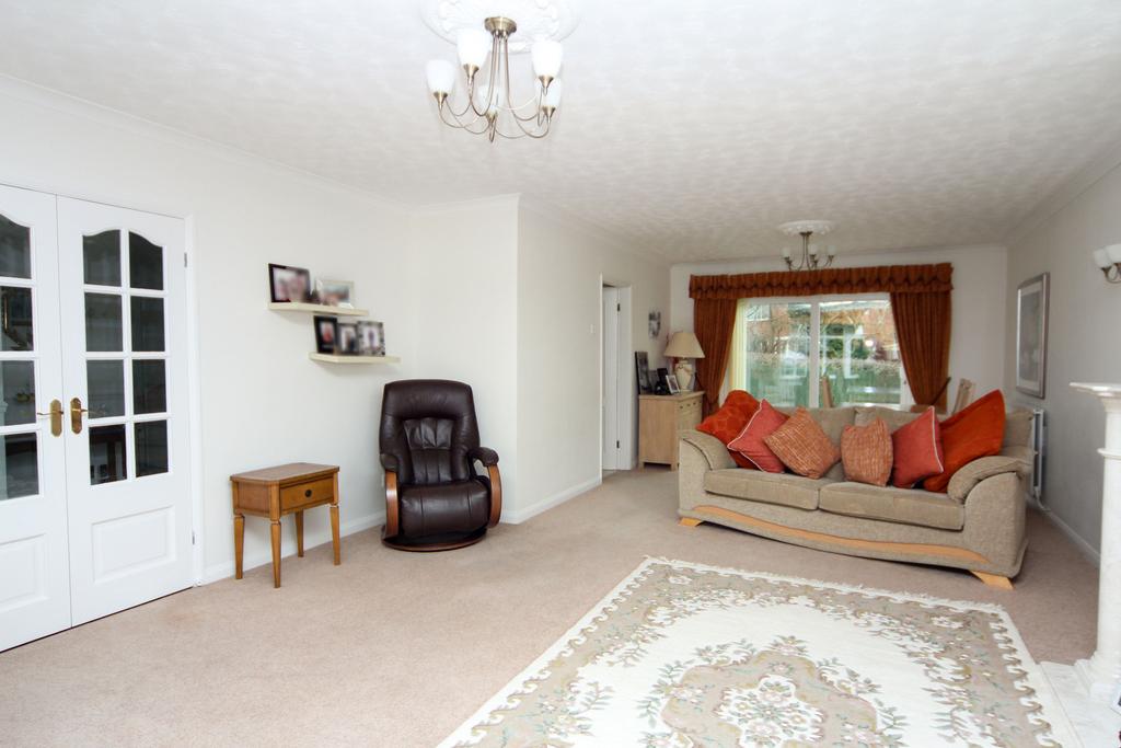 Badminton Grove, Woodham, Newton... 3 bed bungalow £299,950