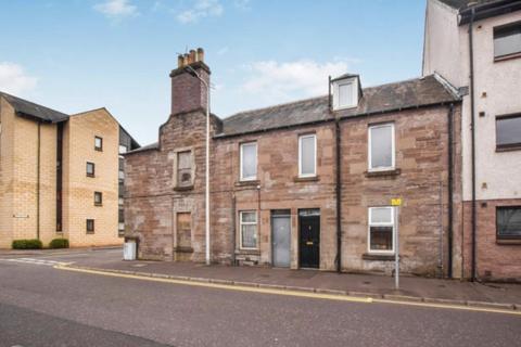 2 bedroom flat to rent, Victoria Street, Perth, Perthshire, PH2