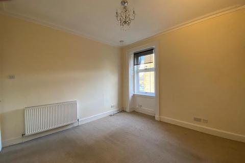 2 bedroom flat to rent, Victoria Street, Perth, Perthshire, PH2