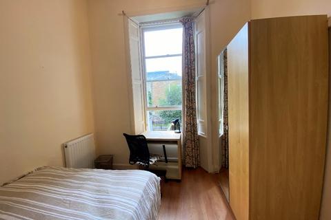 1 bedroom in a house share to rent, Newington Road, Newington, Edinburgh, EH9