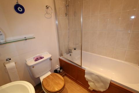 4 Cadhay Close, Ottery St Mary, EX11 1WH