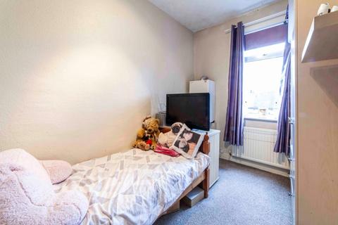 66 Albert Street, Chadderton, Oldham, OL9 7HB