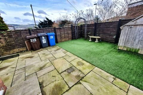 29 Alwin Road, Shaw, Oldham, OL2 7YD