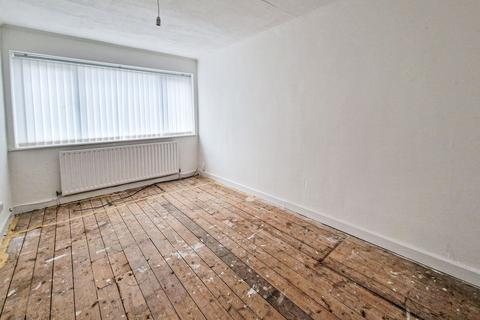 22 Arnside Close, Shaw, Oldham, OL2 8JR