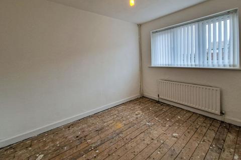 22 Arnside Close, Shaw, Oldham, OL2 8JR