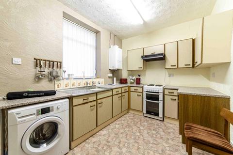 16 Dawson Street, Lees, Oldham, OL4 5AX