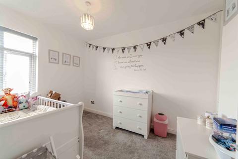 18 Thomas Street, Lees, Oldham, OL4 5BU