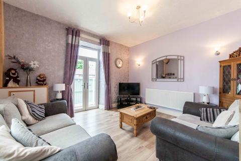 13 West Street, Lees, Oldham, OL4 5AS