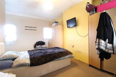 6 Willow Way, Gloucester, GL4 4NZ