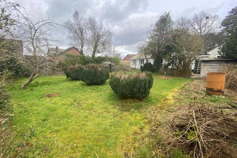 25 Woolsbridge Road, St Leonards, Ringwood, BH24 2LS