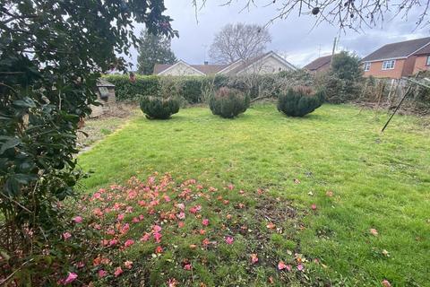 25 Woolsbridge Road, St Leonards, Ringwood, BH24 2LS