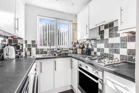 32 Frampton Close, Eastleaze, Swindon, SN5 7EN