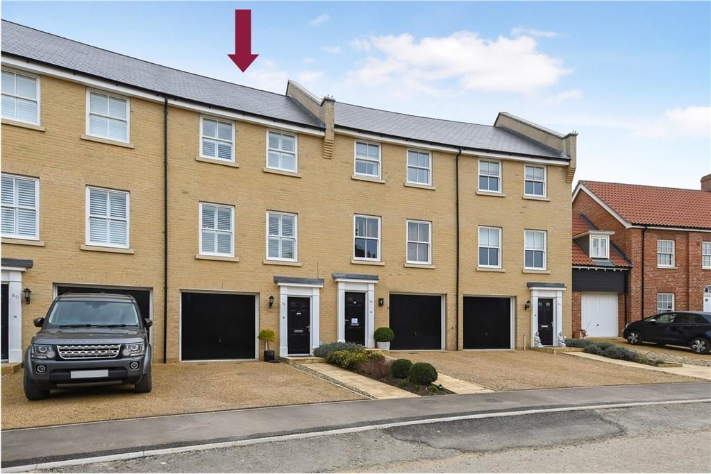 Saxmundham, Suffolk 4 bed townhouse £300,000