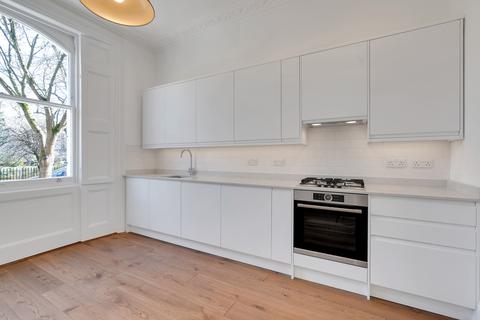 4 bedroom terraced house to rent - Thornhill Square, Islington