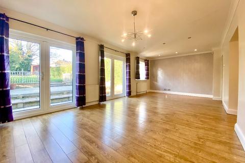 41 Homeway, Romford, RM3 0HD