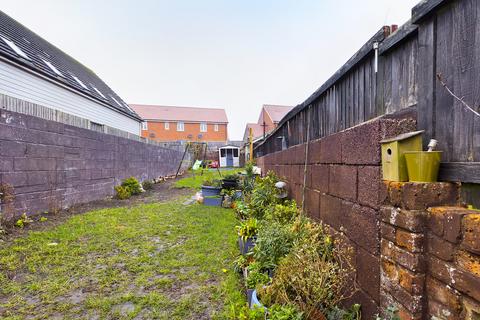 3 bedroom terraced house to rent, Church Lane, Sholden, Deal