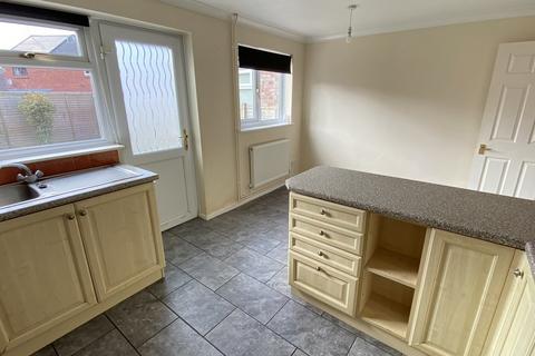 4 bedroom terraced house to rent - Hayward Place, Westbury