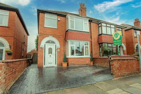 32 Harrowden Road, Wheatley, Doncaster, DN2 4EJ