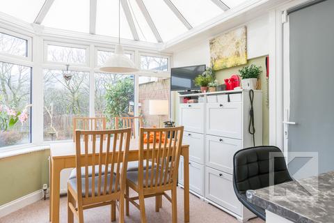 25 Church Road, Greenfield, Oldham, OL3 7LQ