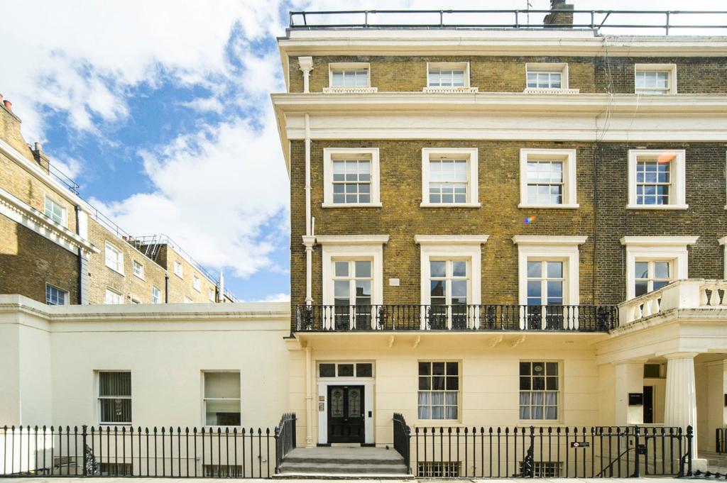 Taviton Street, London Studio £1,408 pcm (£325 pw)