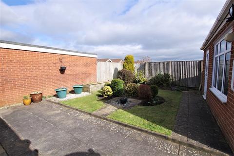 5 Byrds Close, Uttoxeter, ST14 7QF