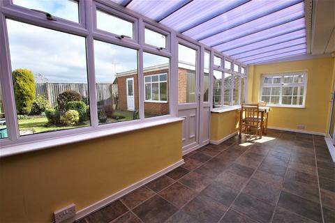 5 Byrds Close, Uttoxeter, ST14 7QF