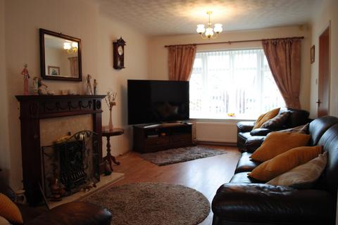 2 bedroom semi-detached house to rent, Swanlow Lane, Winsford