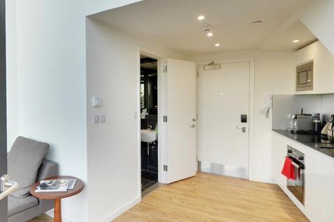 1 bedroom in a flat share to rent - 203 Westminster Bridge Road, London, England SE1 7FR