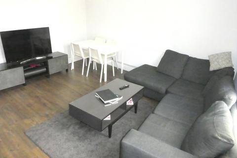 4 bedroom apartment to rent, Upper Brook Street, Grove Village, Manchester