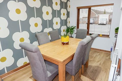 4 Bardon View Road, Dordon, Tamworth, B78 1QB