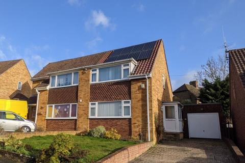 15 Cardinal Close, Tonbridge, TN9 2EN