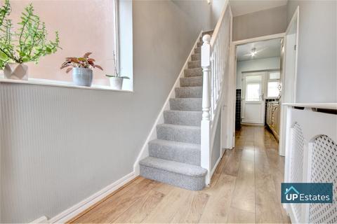 81 Armscott Road, Coventry, CV2 3AJ